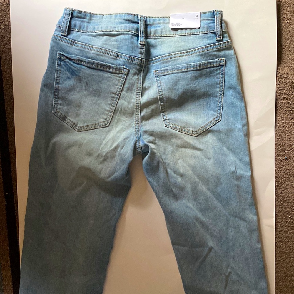 Mid Rise Skinny Jeans - Picture 3 of 3